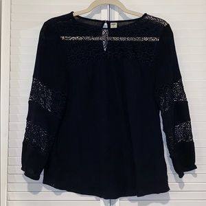 Lace detail top